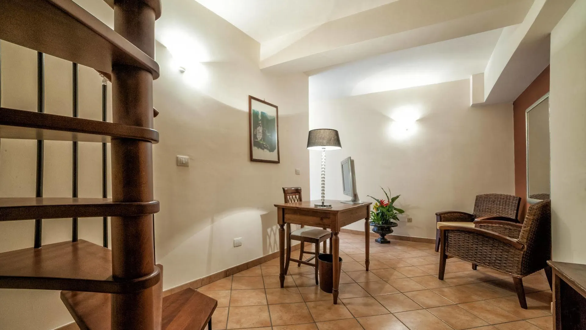 Aga Residence By Aga Hotel CTA Italia
